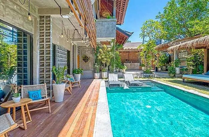 Leafy Canggu ホテル